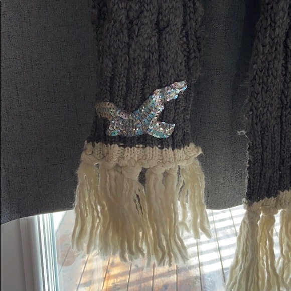💚 3/$30 Hollister Scarf - Picture 2 of 3